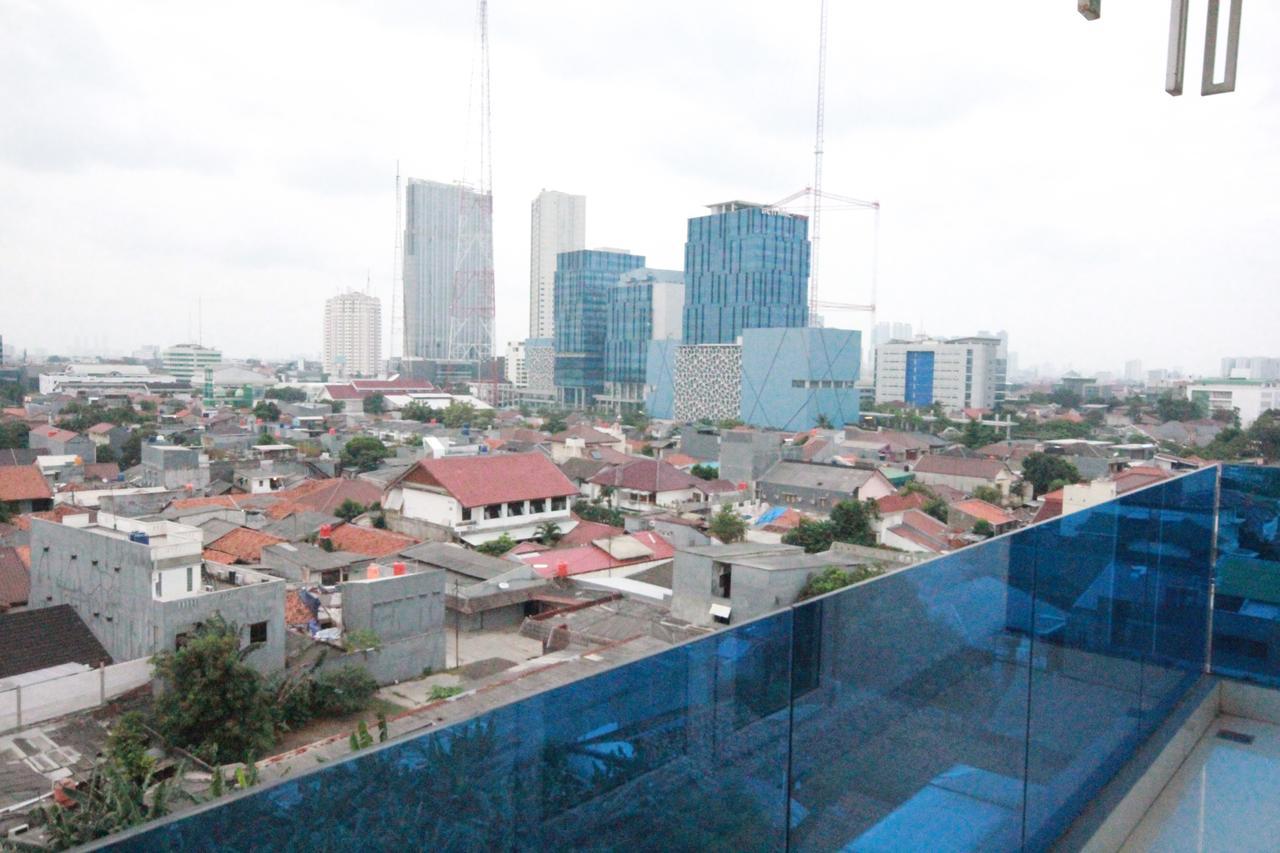 Harvia Suites Kebon Jeruk Jakarta Exterior photo